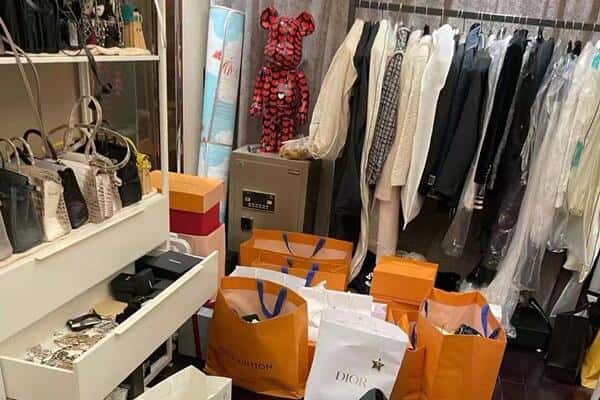 通化市梅河口回收一线品牌衣服
